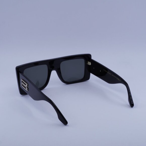 Victoria Beckham VB677S 001 Sunglasses Black Square Frame, Grey Lenses - Picture 7 of 13